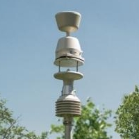 Automatisch Weerstation? De Meteo Compact Stations (HDMCS-100 en HDMCS-200) worden gebruiksklaar geleverd, inclusief eigen stroomvoorziening en communicatie. 