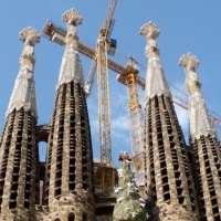 Windmeting op de 'La Sagrada Familia' basiliek.